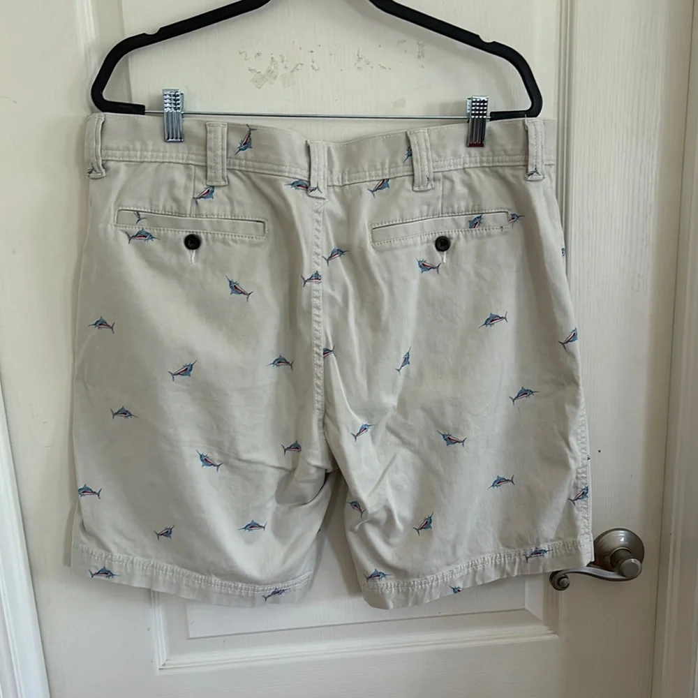 Men's Beige Swordfish Print Shorts